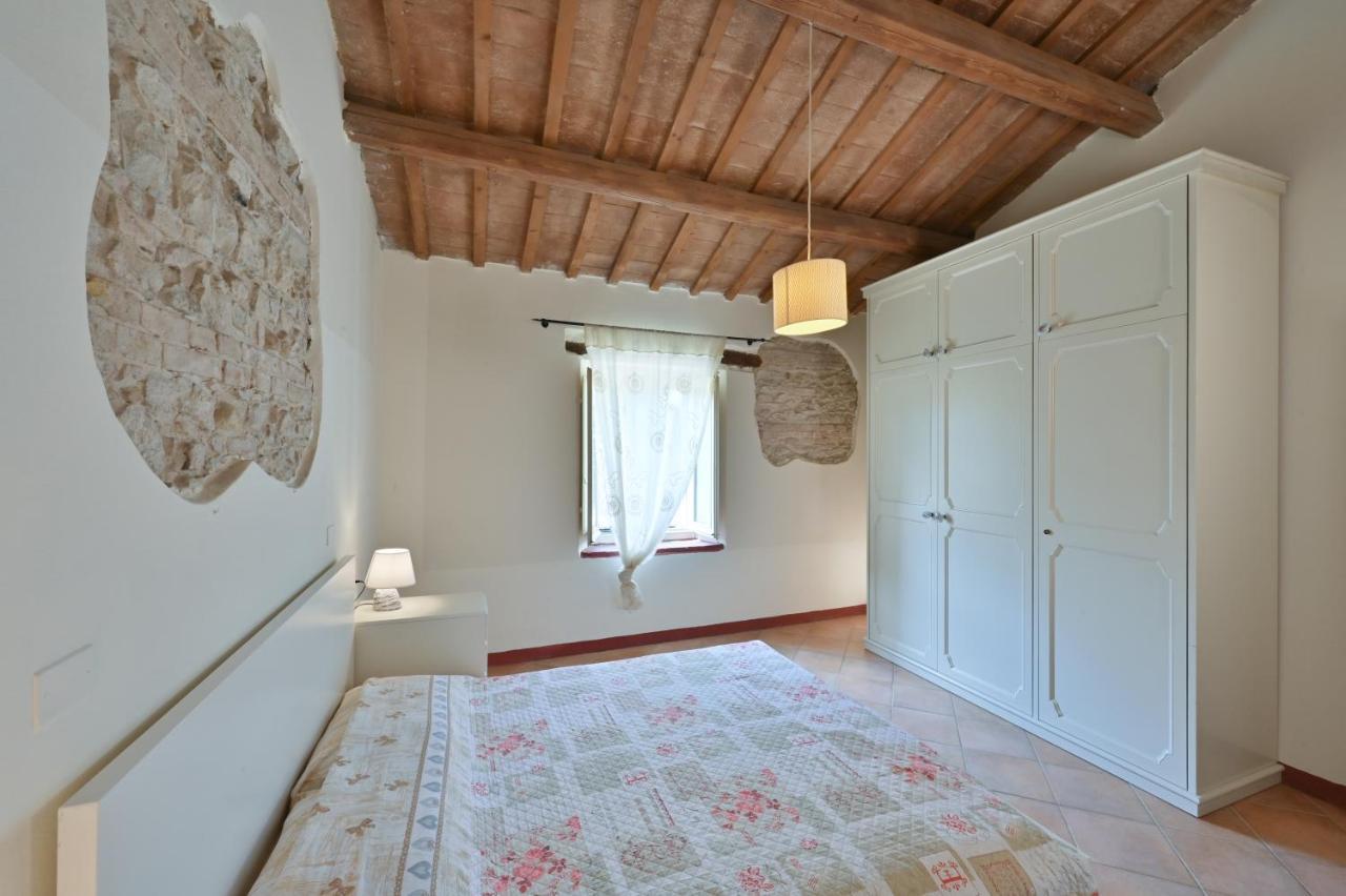 Casale Romani Country Residence Cerreto Castello Exterior photo